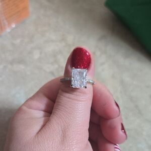 Elegant Silver Crushed Ice Womens Ring